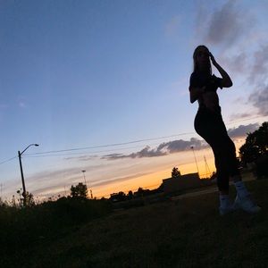 Meet your Posher, Sabrina